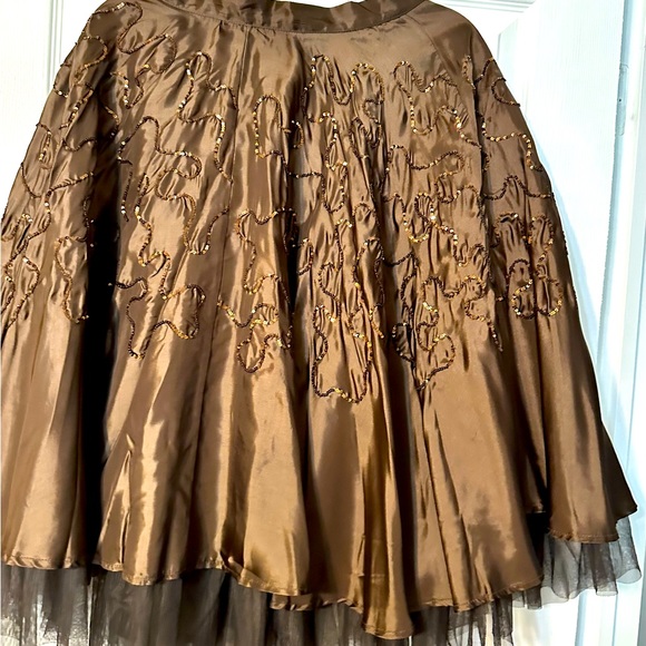 CarlOpik skirt - Picture 2 of 12